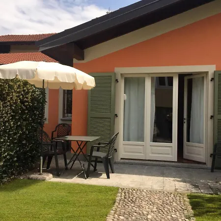 Le Rose Apartment Intra